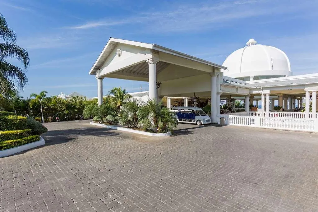 Grand Palladium Jamaica, All Inclusive Resort & Spa モンテゴ・ベイ ジャマイカ