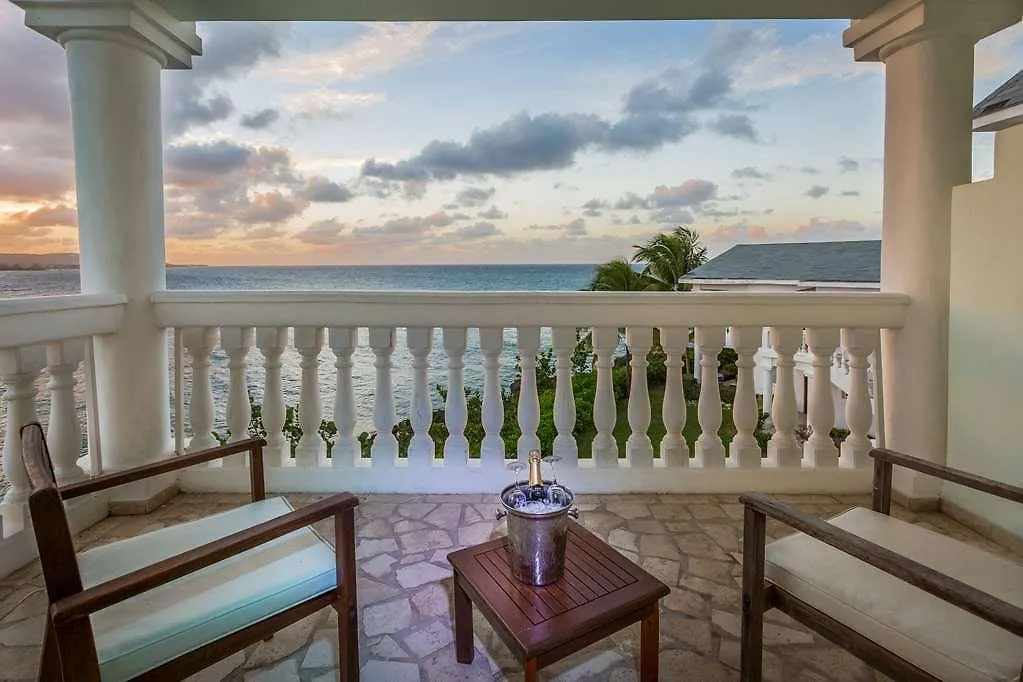 ホテル Grand Palladium Jamaica, All Inclusive Resort & Spa モンテゴ・ベイ