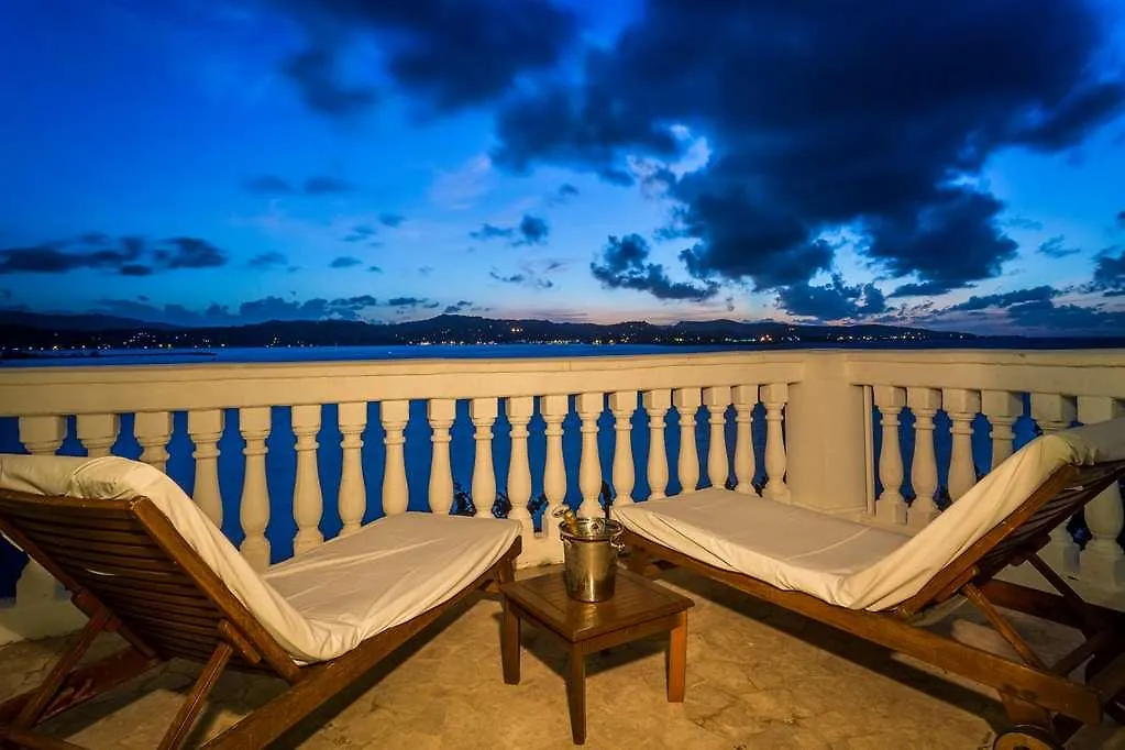 ホテル Grand Palladium Jamaica, All Inclusive Resort & Spa モンテゴ・ベイ ジャマイカ