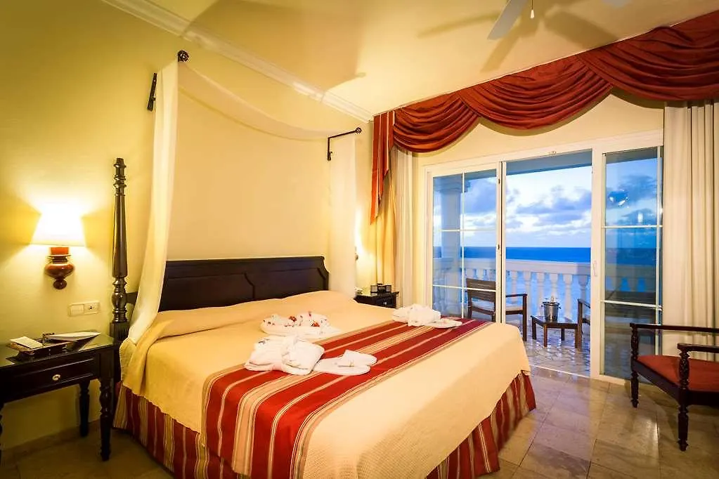 ホテル Grand Palladium Jamaica, All Inclusive Resort & Spa モンテゴ・ベイ